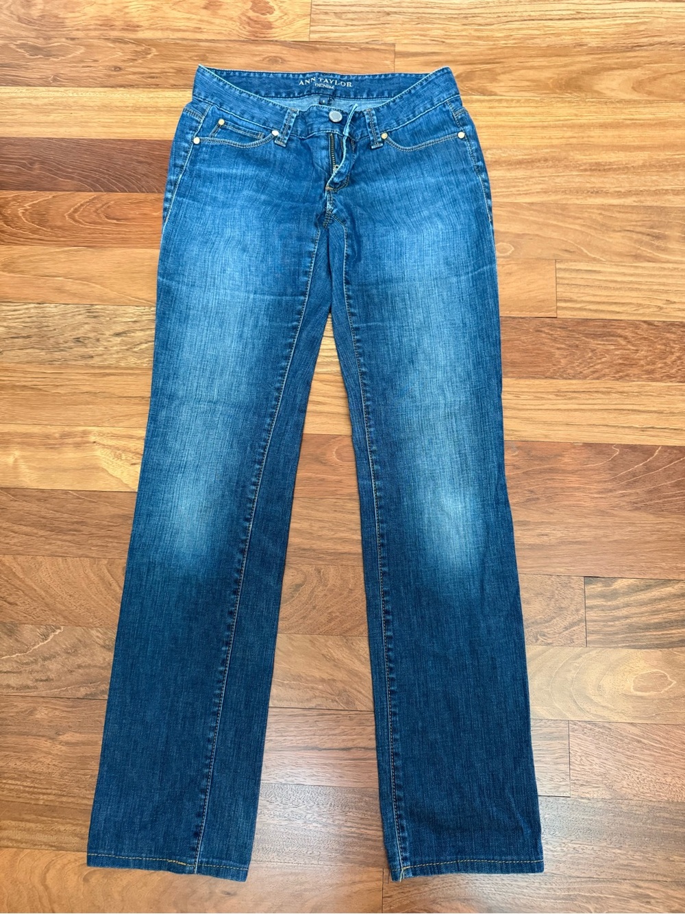 Ann Taylor Straight Leg Jeans in Medium Blue Wash